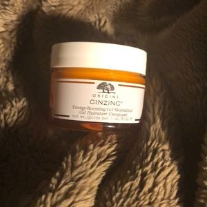 GINZING energy Boosting Gel Moisturizer